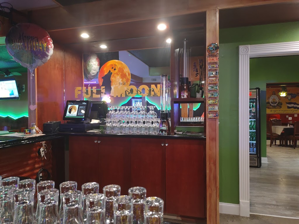 Full Moon Bar and Grill / Thai Chili | restaurant | 1957 N Collins Blvd, Covington, LA 70433, USA | 9854005035 OR +1 985-400-5035