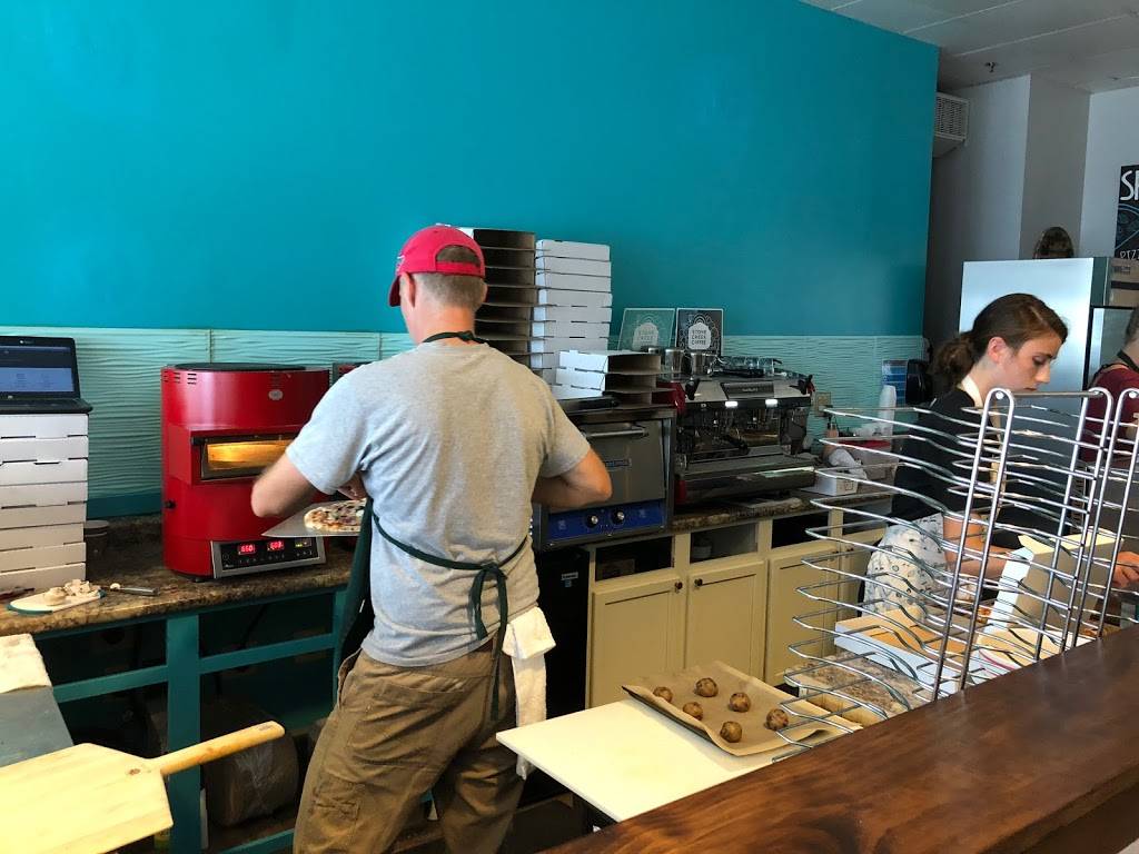 The Pizza & Crepe Co. | restaurant | 161 W Wisconsin Ave suite 1-g, Pewaukee, WI 53072, USA | 2627376633 OR +1 262-737-6633