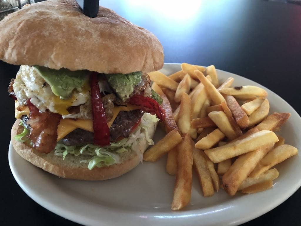 The Swig Bar | restaurant | 2466 Fender Ave A, Fullerton, CA 92831, USA | 7148719211 OR +1 714-871-9211