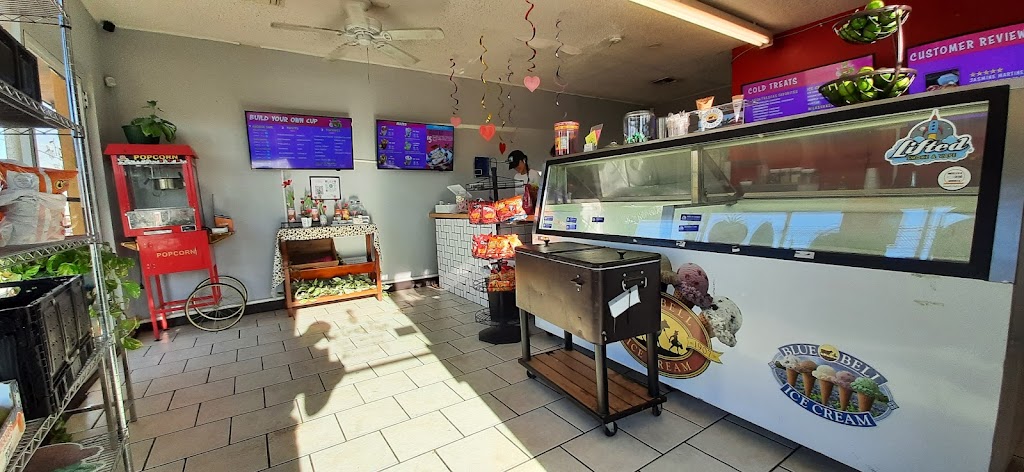 The Crazy Fruit | restaurant | 426 N Van Buren St, San Angelo, TX 76901, USA | 3252451854 OR +1 325-245-1854