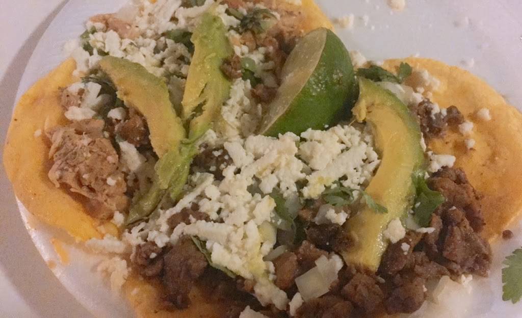 Tacos El Regio St Mary’s | restaurant | 2726 N St Marys St, San Antonio, TX 78212, USA | 2107822272 OR +1 210-782-2272