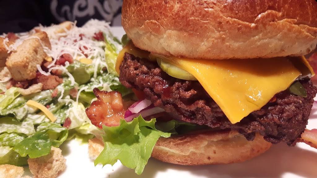 Boston Pizza | restaurant | 7733 Boulevard Taschereau, Brossard, QC J4Y 1A3, Canada | 4506781600 OR +1 450-678-1600