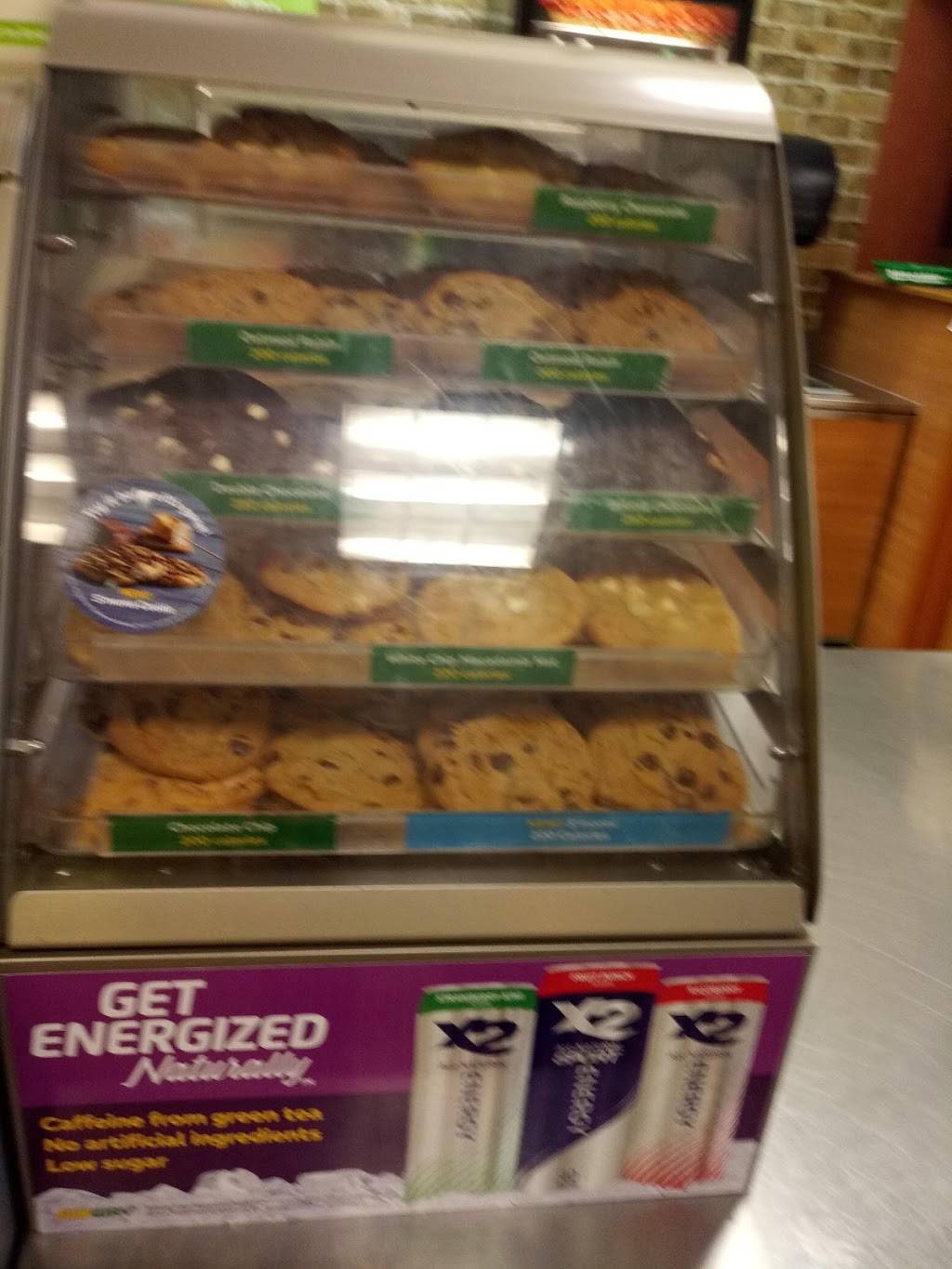 Subway | restaurant | 4487 Forest Park Ave, St. Louis, MO 63108, USA | 3146523200 OR +1 314-652-3200