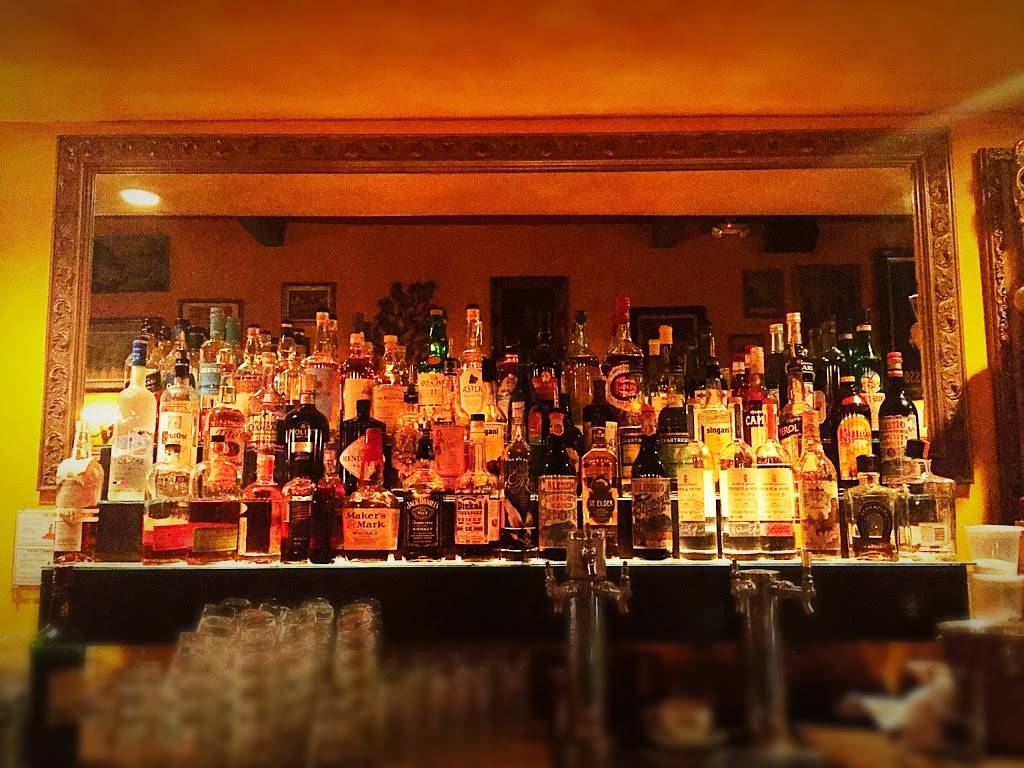 La Poubelle | restaurant | 5907 Franklin Ave, Los Angeles, CA 90028, USA | 3234650807 OR +1 323-465-0807