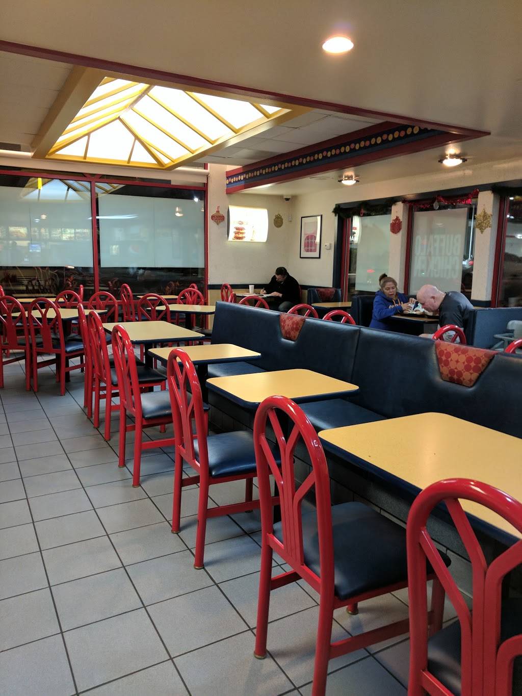 Arbys | restaurant | 11010 Sepulveda Blvd, Mission Hills, CA 91345, USA | 8183617279 OR +1 818-361-7279