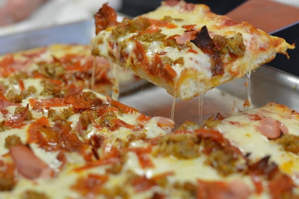 Peanut Bar | restaurant | 2807, 134 Cottage St, Carbondale, PA 18407, USA | 5702824418 OR +1 570-282-4418