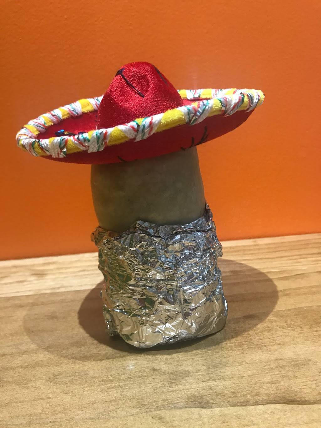 Tomatellos Latin Cuisine | restaurant | 21 E Broad St, Hopewell, NJ 08525, USA | 6094660001 OR +1 609-466-0001