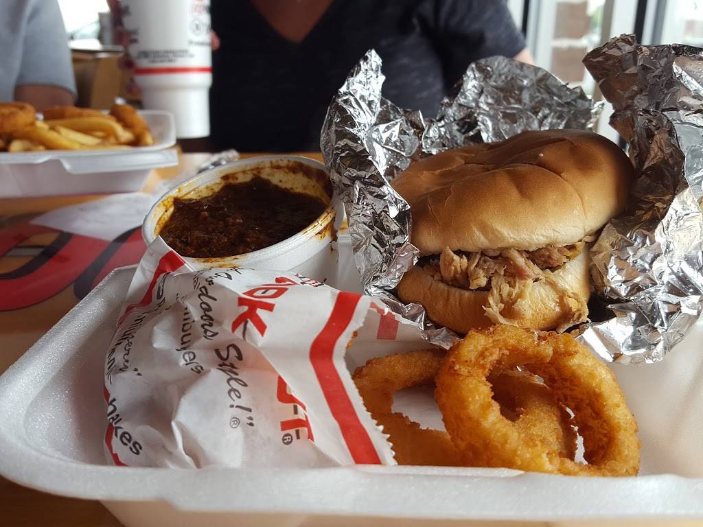 Cook Out | restaurant | 2892 Wilma Rudolph Blvd, Clarksville, TN 37040, USA | 9318025685 OR +1 931-802-5685