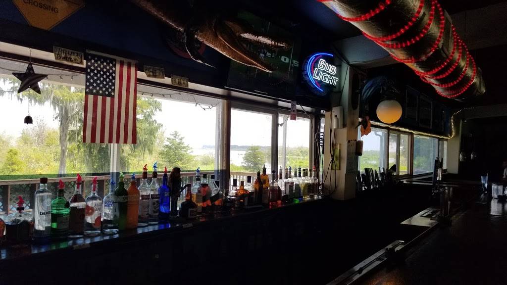 Georgies​ Lakeside Restaurant | night club | 5051 NW 191st Pl, Orange Lake, FL 32681, USA | 3525913287 OR +1 352-591-3287