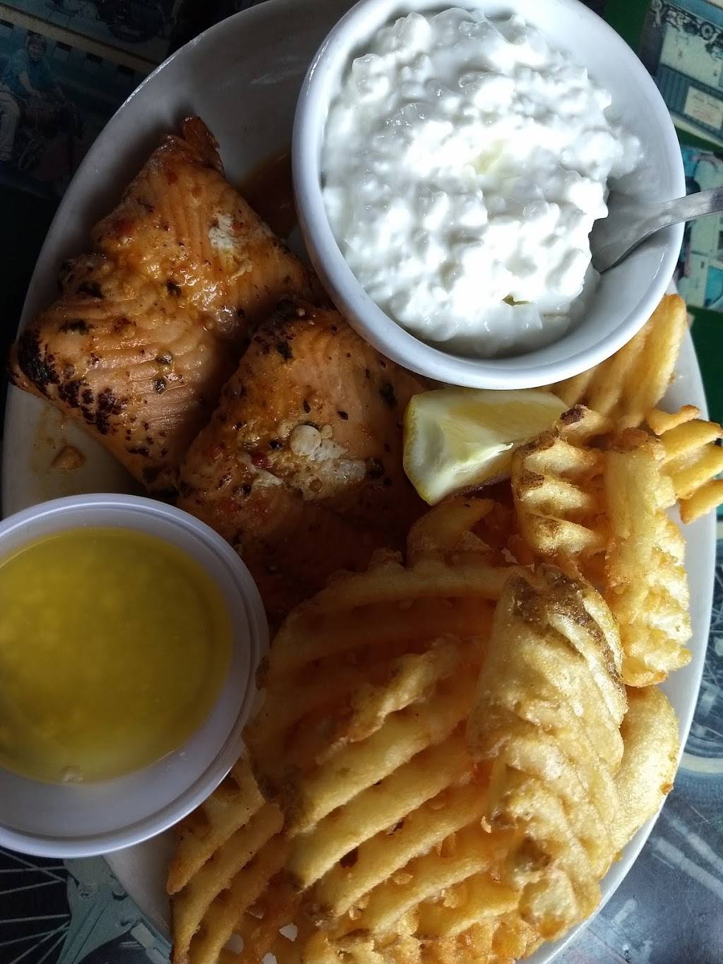 8th Street Restaurant & Saloon | restaurant | 331 N 8th St, Medford, WI 54451, USA | 7157486300 OR +1 715-748-6300