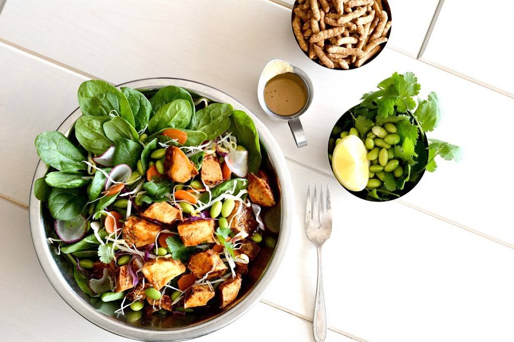 Salata | restaurant | 2810 Business Center Dr suite 120, Pearland, TX 77584, USA | 2814164112 OR +1 281-416-4112