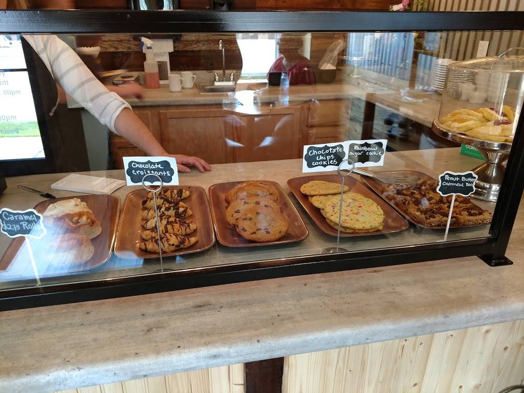 The Wicked Whisk Bake House & Bistro | restaurant | 422 N Main St, Rice Lake, WI 54868, USA | 7154342253 OR +1 715-434-2253