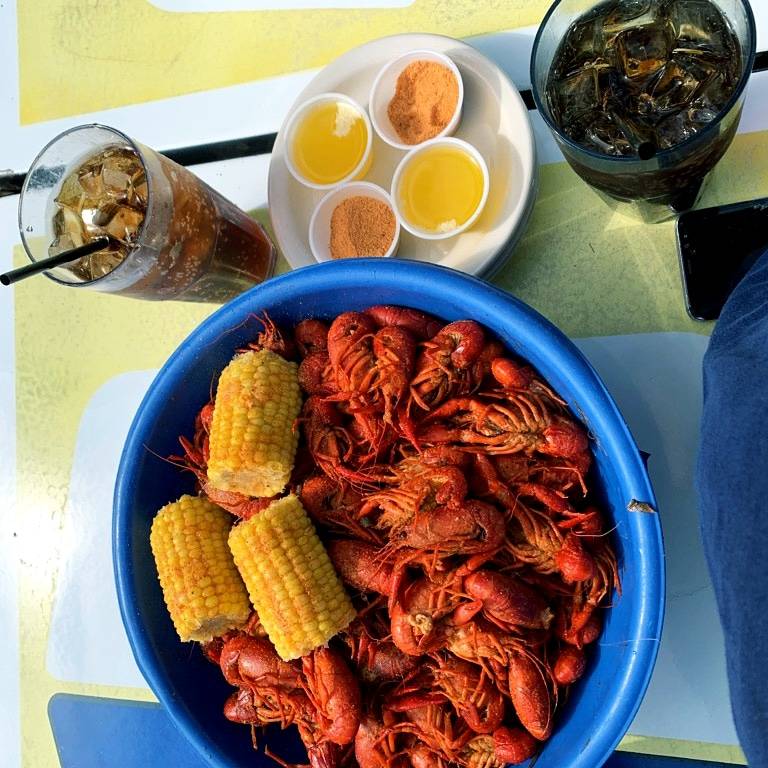 T-Bones Sports Pub | night club | 1971 W T C Jester Blvd, Houston, TX 77008, USA | 7138643944 OR +1 713-864-3944