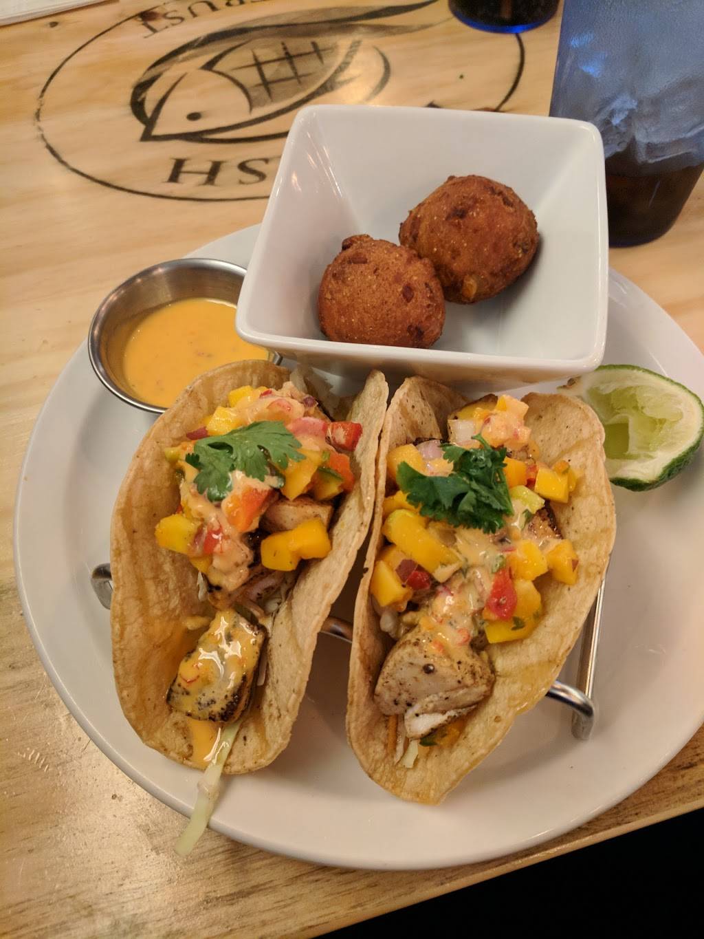 Francos Pescheria | restaurant | 471 S Rand Rd, Lake Zurich, IL 60047, USA | 8474384900 OR +1 847-438-4900