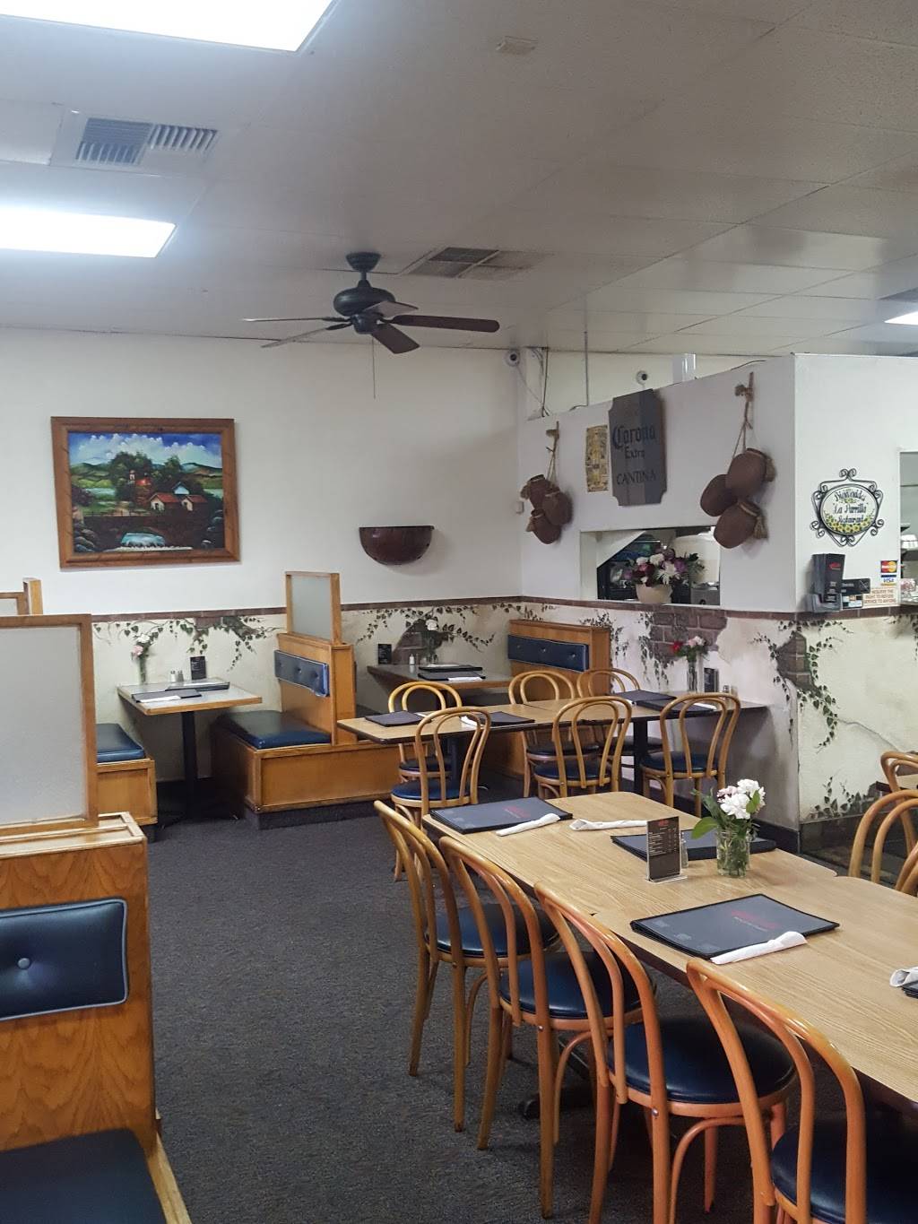 La Parrilla Mexican Restaurant | restaurant | 950 Oakdale Rd i, Modesto, CA 95355, USA | 2095722420 OR +1 209-572-2420