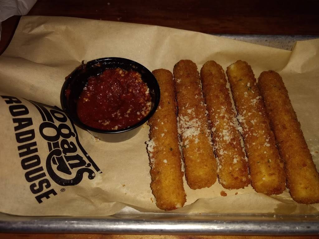 Logans Roadhouse | restaurant | 15189 Crossroads Pkwy, Gulfport, MS 39503, USA | 2285391135 OR +1 228-539-1135