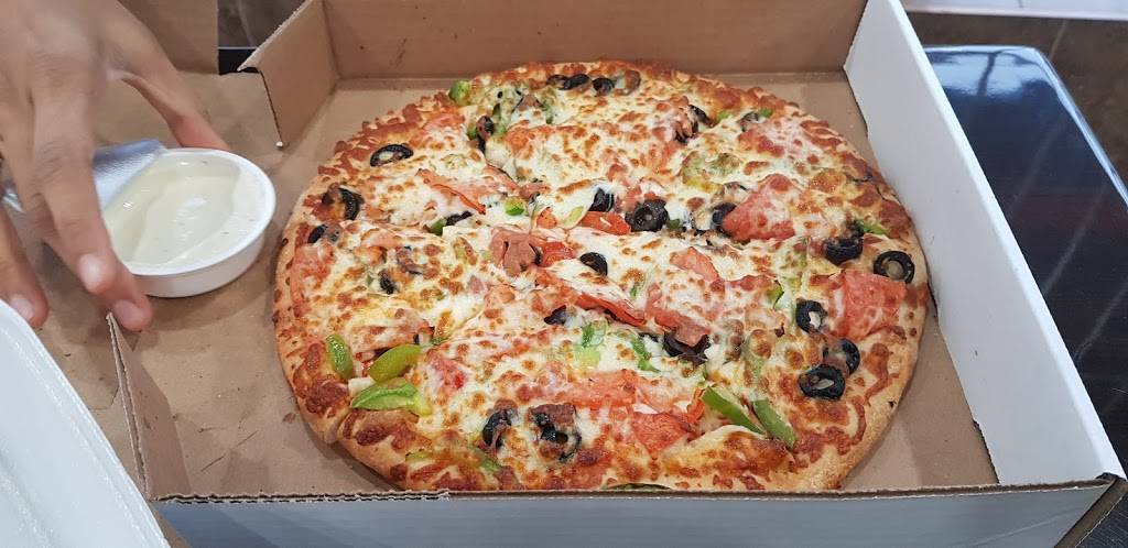 Scarborough Pizza Kabob | restaurant | 2157 Lawrence Ave E, Scarborough, ON M1P 2P5, Canada | 4167578888 OR +1 416-757-8888