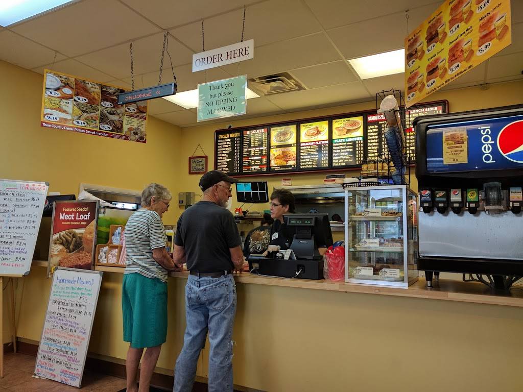 Tudors Biscuit World | restaurant | 810 W 2nd St, Xenia, OH 45385, USA | 9373723300 OR +1 937-372-3300