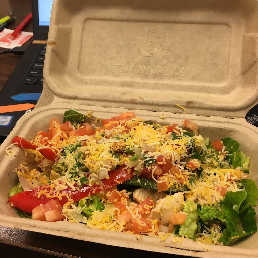 Julios Fresh Mex | restaurant | 5978 Silver Creek Valley Rd #25, San Jose, CA 95138, USA | 4083653828 OR +1 408-365-3828