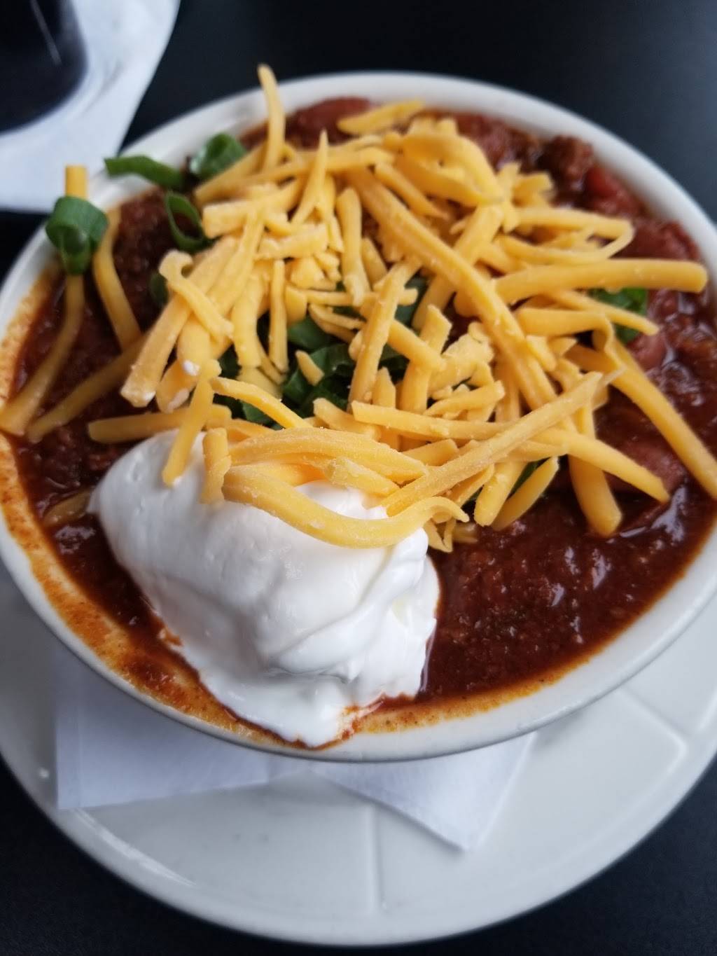 Jakes On the Lake | restaurant | 32485 Lake Rd, Avon Lake, OH 44012, USA | 4409338304 OR +1 440-933-8304