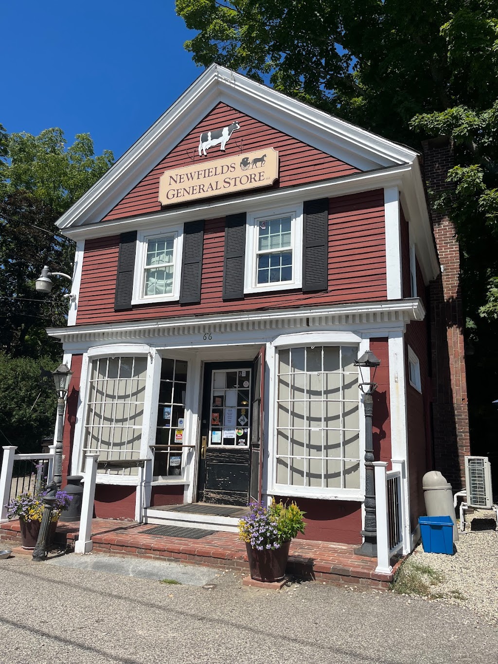 Newfields Country Store | restaurant | 66 Main St, Newfields, NH 03856, United States | 6037735656 OR +1 603-773-5656
