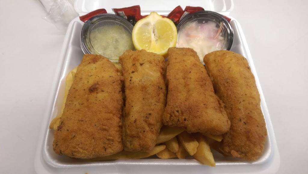 Dinas Pizza | restaurant | 930 Hingham St, Rockland, MA 02370, USA | 7818711100 OR +1 781-871-1100