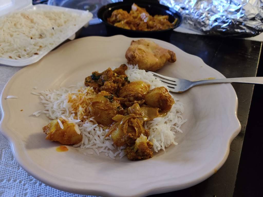 Tandoori Table Fergus | restaurant | 600 Scotland St, Fergus, ON N1M 3S1, Canada | 2263700600 OR +1 226-370-0600