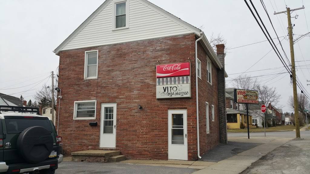 Vitos Hoagie House | restaurant | 201 Parade St, St Marys, PA 15857, USA | 8148346814 OR +1 814-834-6814
