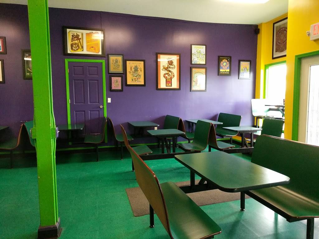 Head West Sub Stop | restaurant | 136 S Oakland Ave, Decatur, IL 62522, USA | 2177916623 OR +1 217-791-6623