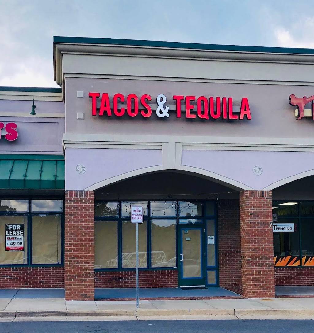 Locals Taco & Tequlia | restaurant | 176 Great Falls Plaza, Sterling, VA 20165, USA | 5719268052 OR +1 571-926-8052