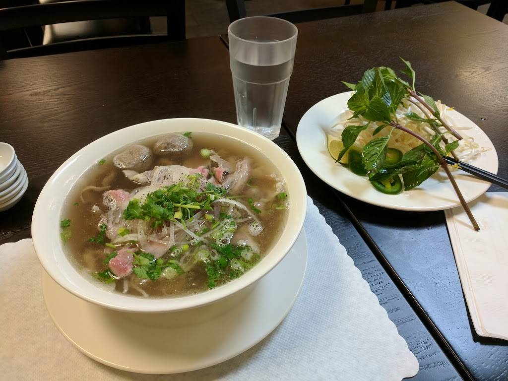 Luv Pho | restaurant | 500 Lawrence Expy #100, Sunnyvale, CA 94085, USA | 4087338883 OR +1 408-733-8883