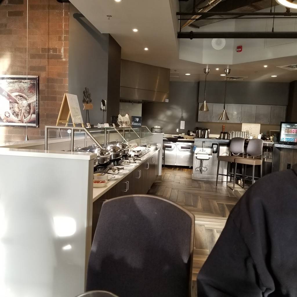 Aire craft grill | restaurant | 3 Appletree Square, Bloomington, MN 55425, USA | 9528768688 OR +1 952-876-8688