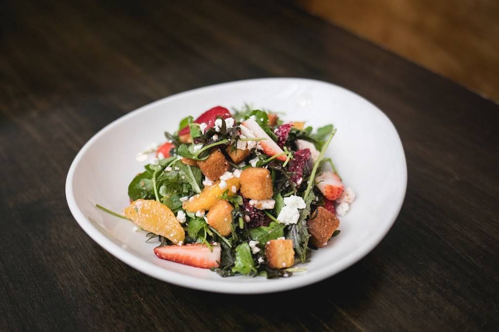 Revolution Brewing - Brewpub | restaurant | 2323 N Milwaukee Ave, Chicago, IL 60647, USA | 7732272739 OR +1 773-227-2739