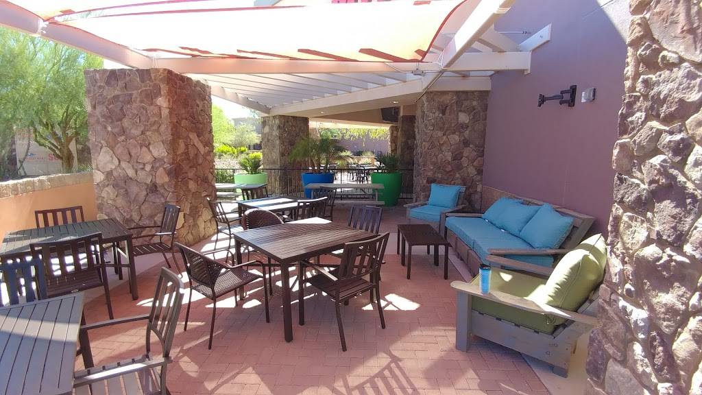 Whats Crackin Cafe | restaurant | 6663 E McDowell Rd, Mesa, AZ 85215, USA | 4802646832 OR +1 480-264-6832