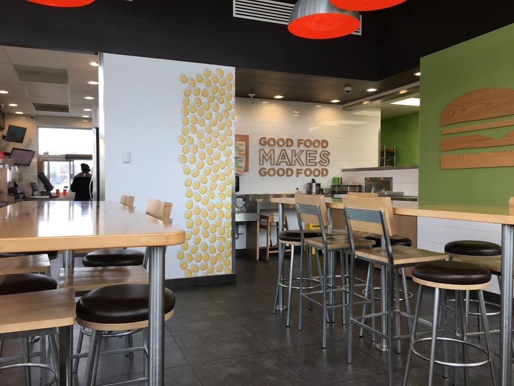 A&W Canada | restaurant | 75 Resolution Dr, Brampton, ON L6W 0A6, Canada | 2892980277 OR +1 289-298-0277