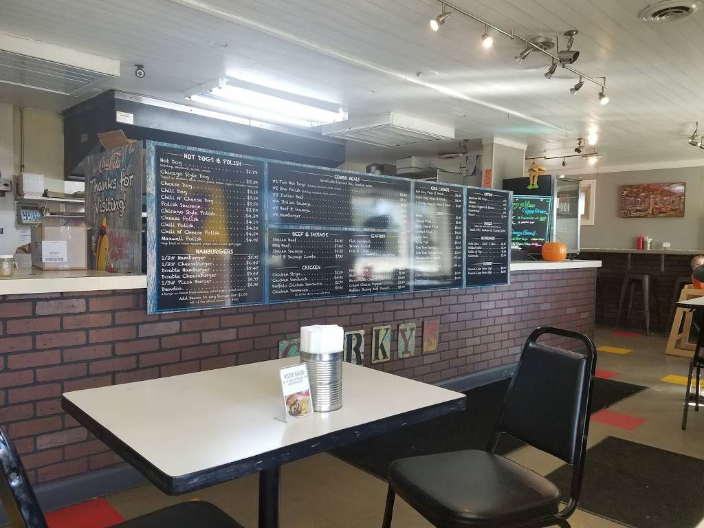 Corkys Dogg House | restaurant | 12421 Wicker Ave, Cedar Lake, IN 46303, USA | 2193749332 OR +1 219-374-9332