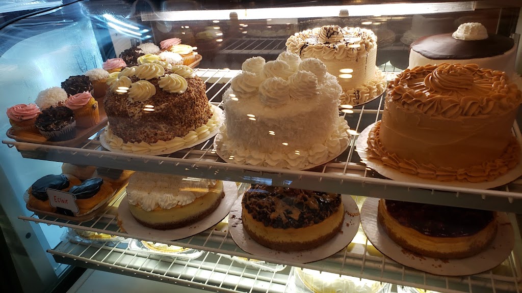 Donut Hole Bakery and Cafe | bakery | 635 Harbor Blvd, Destin, FL 32541, USA | 8508378824 OR +1 850-837-8824