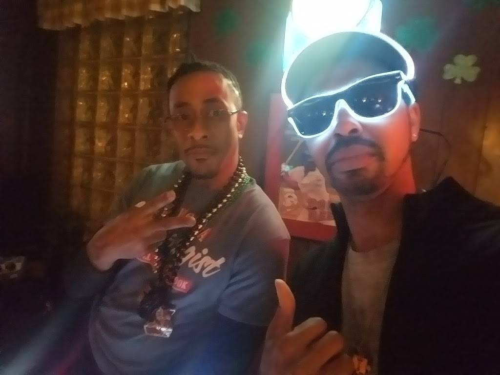 Bond Hill Cafe | restaurant | 1325 California Ave, Cincinnati, OH 45237, USA | 5132429811 OR +1 513-242-9811