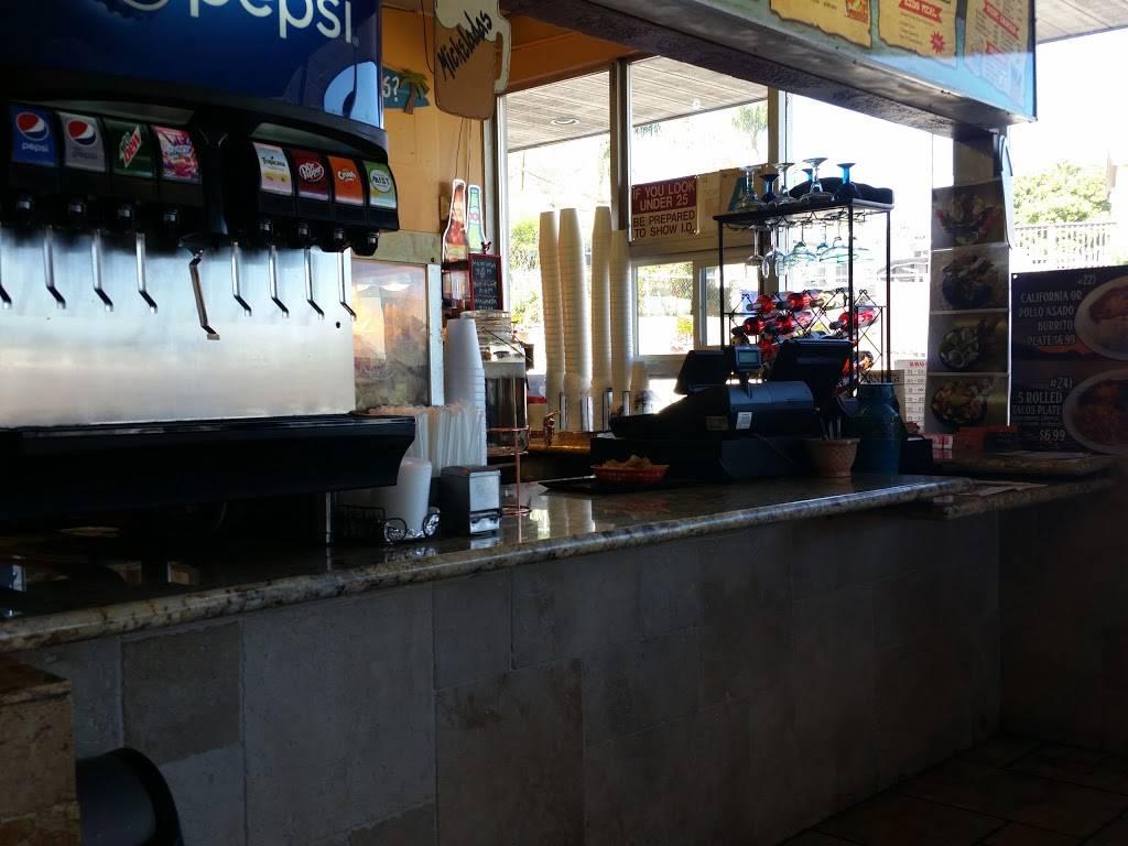 Los Cabos Mexican & Seafood | restaurant | 760 E Vista Way, Vista, CA 92084, USA | 7607245952 OR +1 760-724-5952