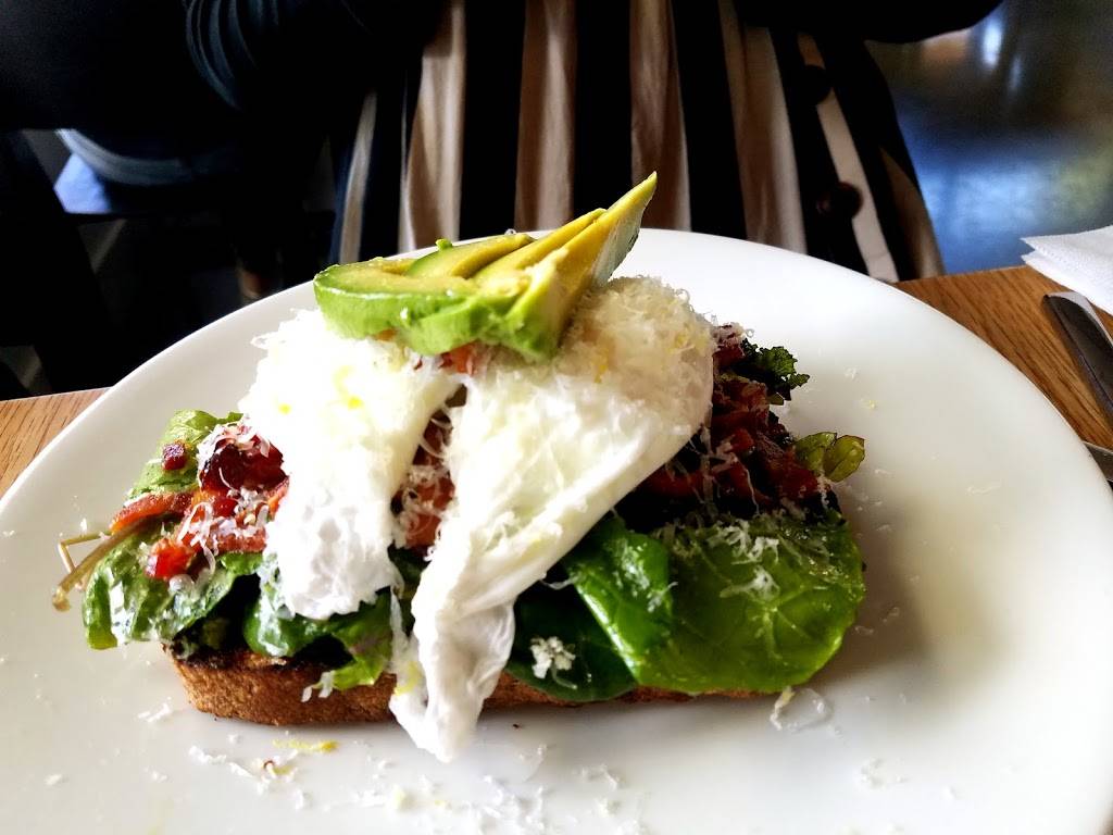 Heyday Bar & Restaurant | restaurant | 1372 31st Ave S, Seattle, WA 98144, USA | 2068299816 OR +1 206-829-9816