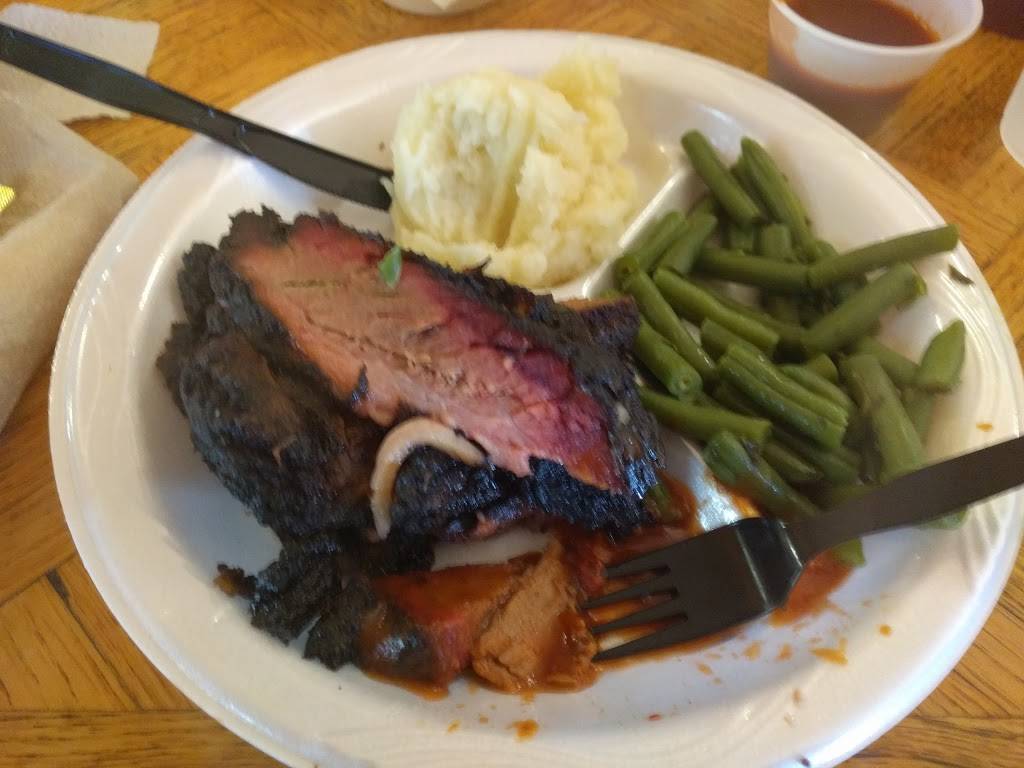 Donns BBQ | restaurant | 10003 FM 969, Austin, TX 78724, USA | 5129280229 OR +1 512-928-0229