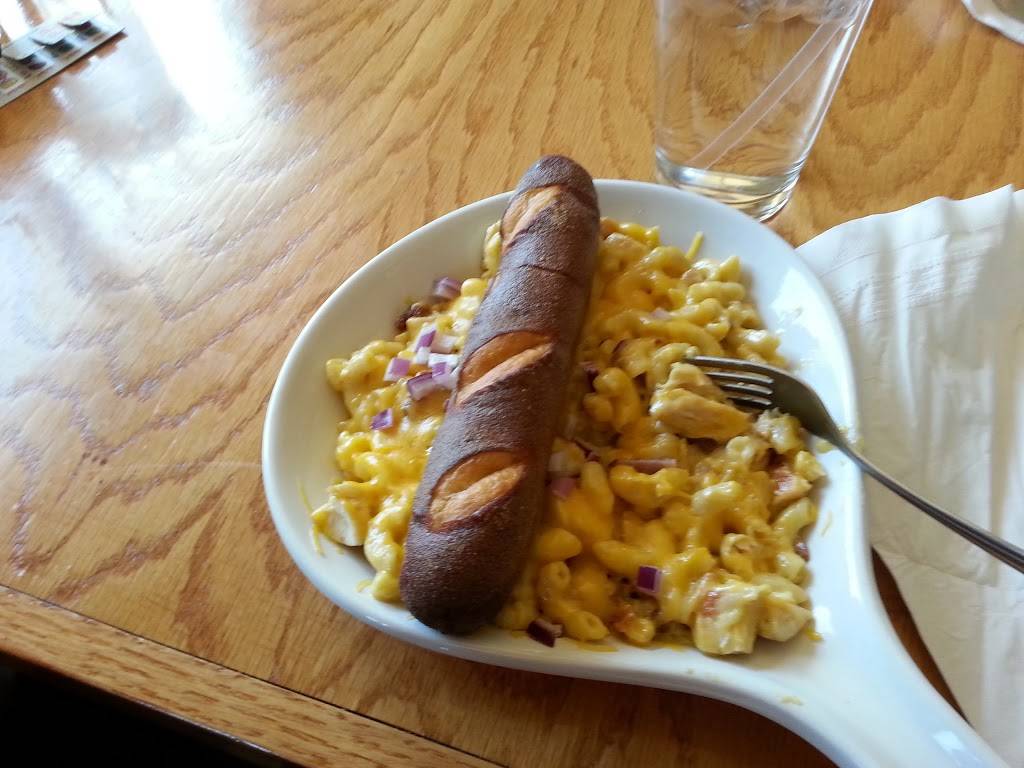 J&Bs Blue Ribbon Bar and Grill | restaurant | 5230 W Bluemound Rd, Milwaukee, WI 53208, USA | 4144431844 OR +1 414-443-1844