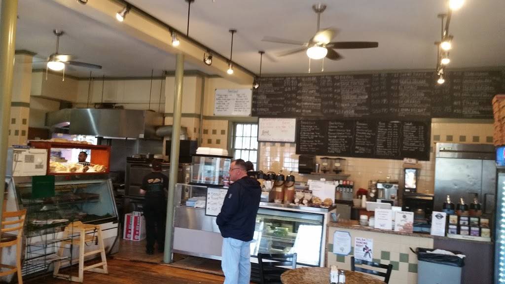 Dover Cafe & Deli | cafe | 60 Centre St, Dover, MA 02030, USA | 5087851501 OR +1 508-785-1501