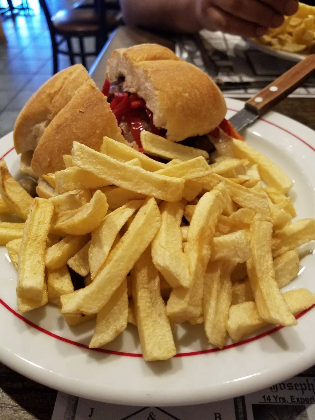 Antonios Restaurant | restaurant | 267 Coggeshall St, New Bedford, MA 02746, USA | 5089903636 OR +1 508-990-3636