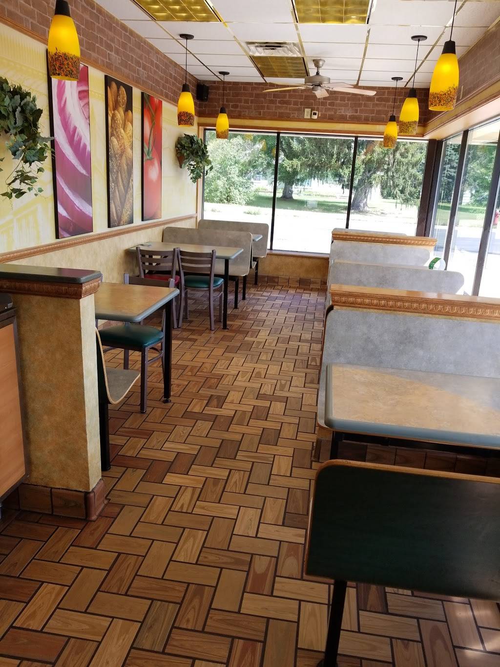 Subway | restaurant | 5655 147th St N, Hugo, MN 55038, USA | 6514297607 OR +1 651-429-7607