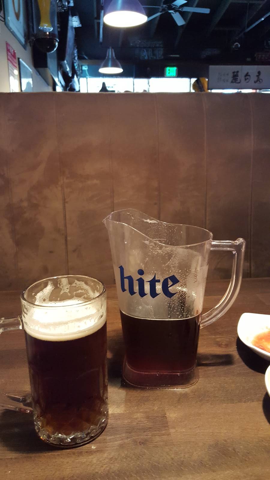 Jug Jug Sports Bar & Restaurant | restaurant | 11908 Balboa Blvd, Granada Hills, CA 91344, USA | 8183661222 OR +1 818-366-1222