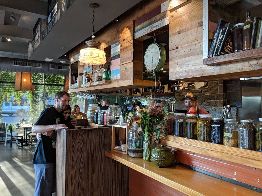 Odd Duck | restaurant | 1201 S Lamar Blvd, Austin, TX 78704, USA | 5124336521 OR +1 512-433-6521