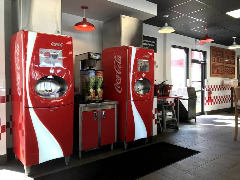 Five Guys | meal takeaway | 2641 Florida Ave S, Lakeland, FL 33803, USA | 8636865552 OR +1 863-686-5552