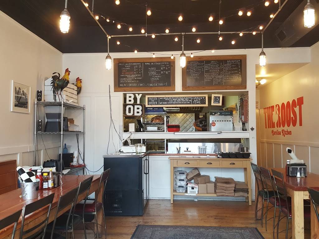 The Roost Carolina Kitchen | restaurant | 1467 W Irving Park Rd, Chicago, IL 60613, USA | 3122615564 OR +1 312-261-5564