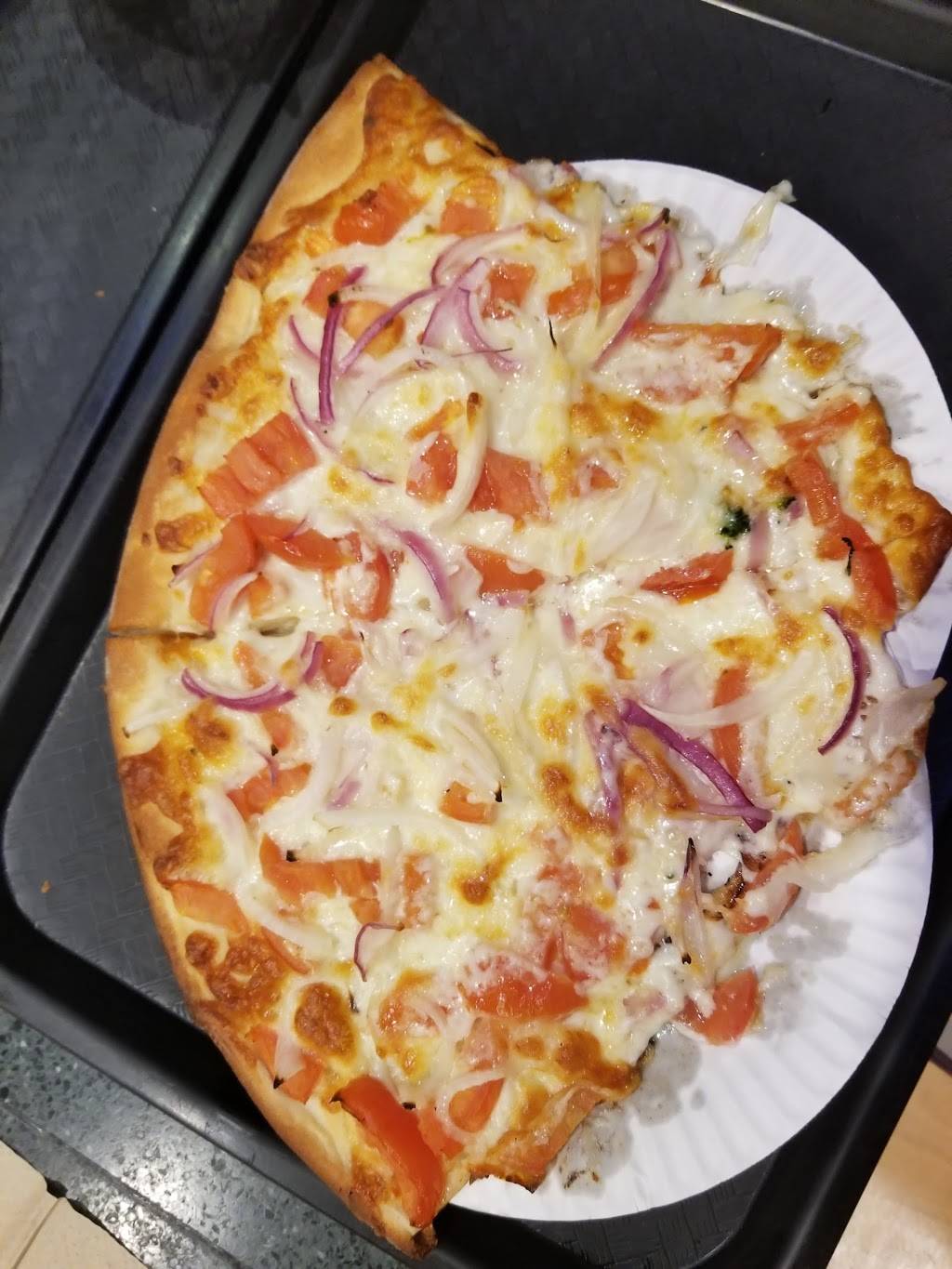 Shelis Pizza and Cafe | cafe | 126 Maple Ave, Spring Valley, NY 10977, USA | 8454260105 OR +1 845-426-0105